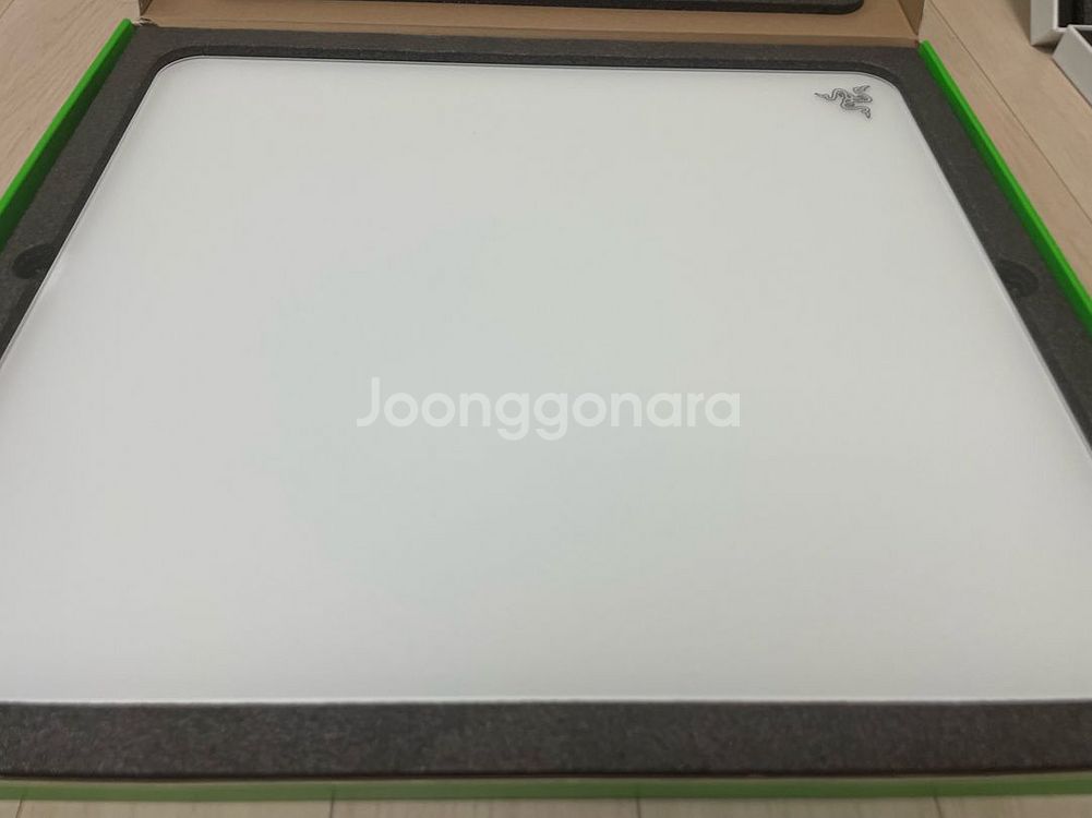 강화유리 마우스패드 레이저 아틀라스 / 유키에임 키츠네--2
