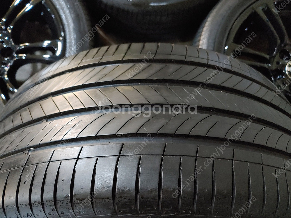 BMW F10 5시리즈 350M 18인치 정품 휠타이어--5