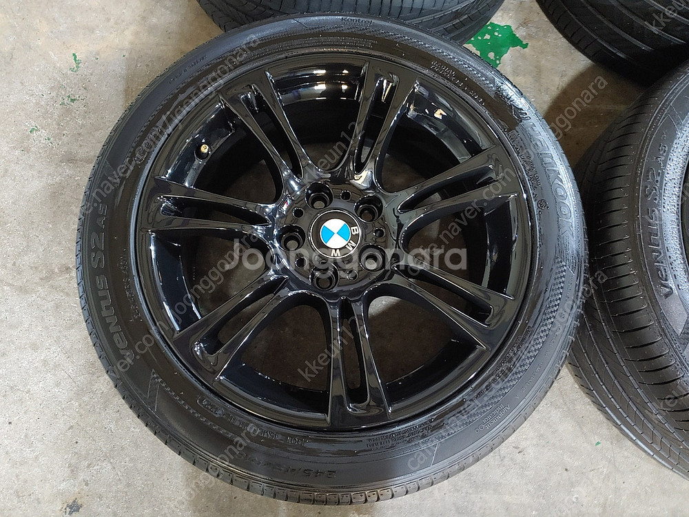 BMW F10 5시리즈 350M 18인치 정품 휠타이어--2