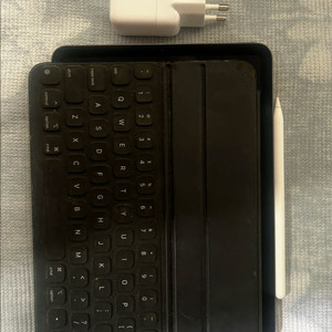 아이패드 에어4 64GB 스그/펜슬/폴리오키보드