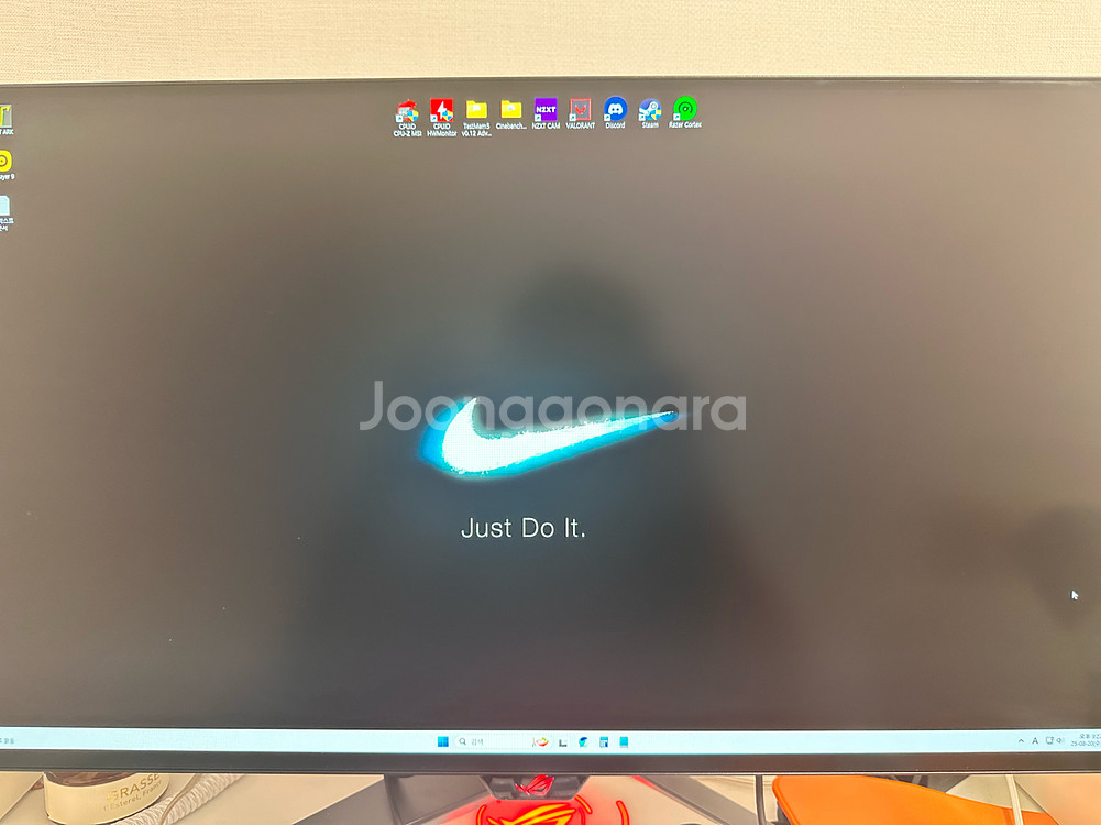 ASUS ROG Swift OLED PG27AQDM--1
