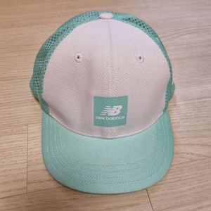 뉴발란스 키즈 메쉬모자