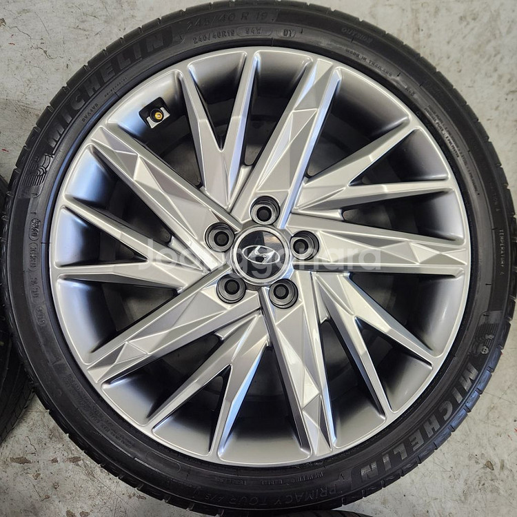 그랜저IG 캘리 19인치 2454019 휠타이어 팝니다--2