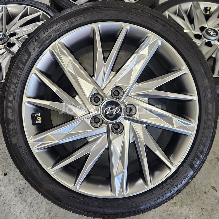 그랜저IG 캘리 19인치 2454019 휠타이어 팝니다--4