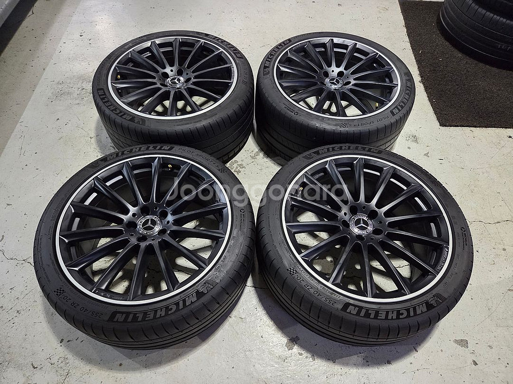 벤츠W223 신형S클마차AMG 20인치순정휠타--0