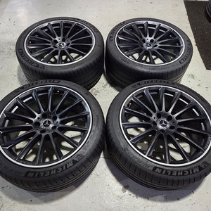 벤츠W223 신형S클마차AMG 20인치순정휠타