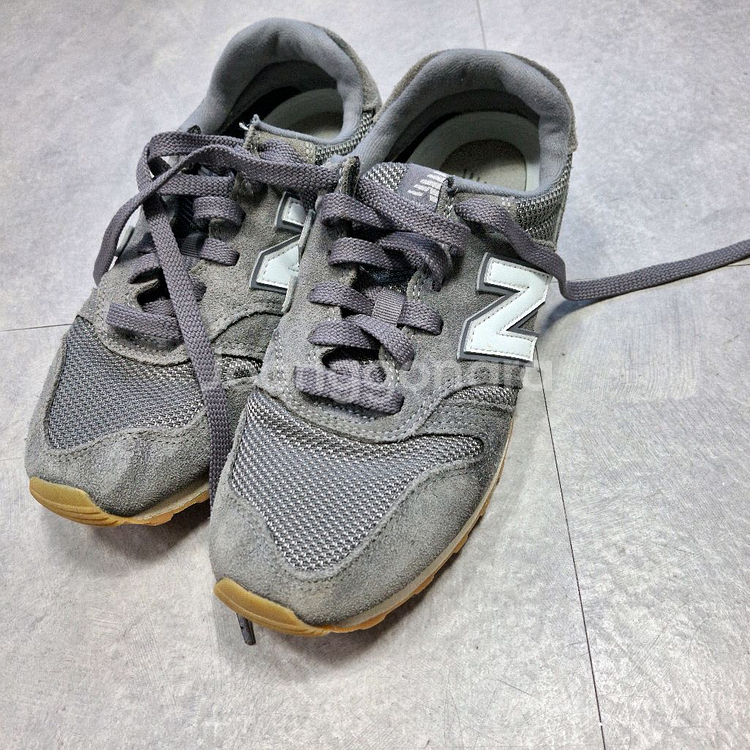 뉴발란스 374 클래식 V2 운동화 235--0