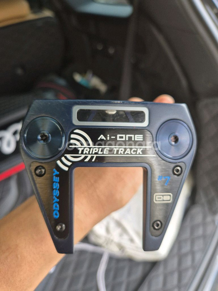 오딧세이 25년 ai 트리플트랙DB7 34인치퍼터--0