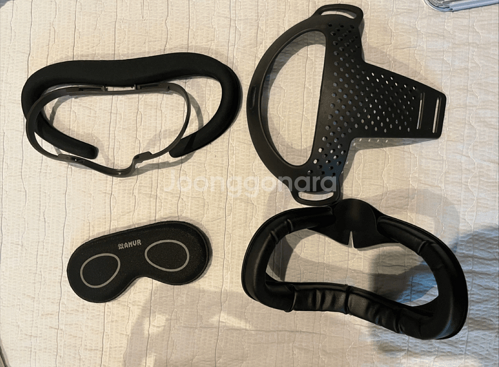 메타퀘스트3S VR 128기가 + 안면폼 + tpu--1