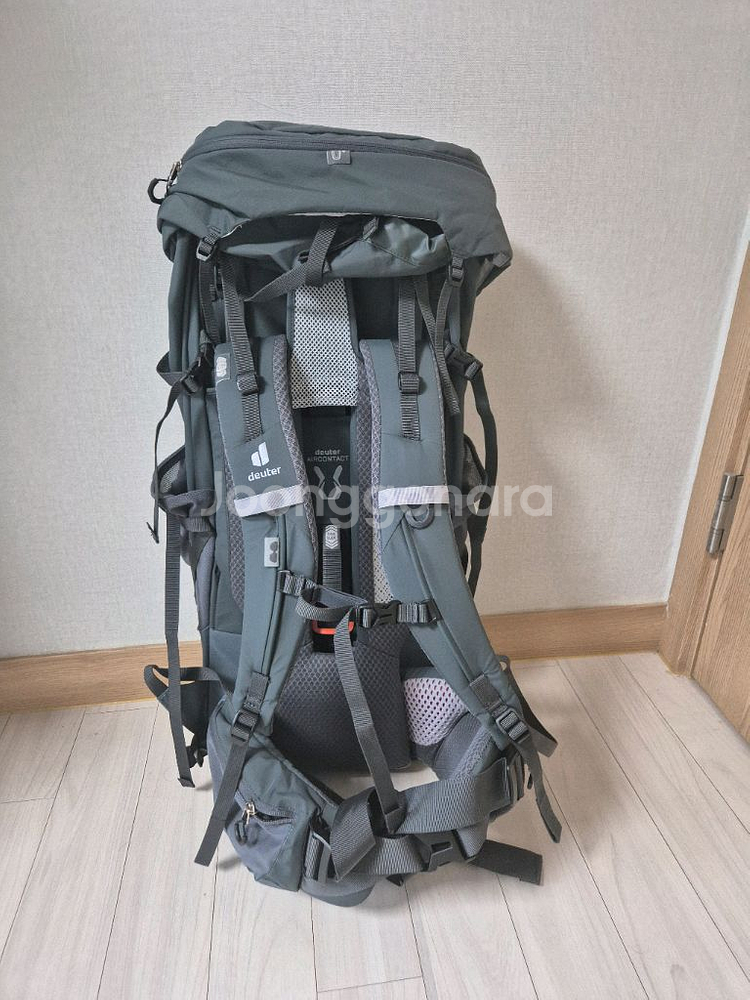 도이터에어컨텍트 코어 40+10배낭(미사용)--1