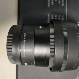 시그마 삼식이 30mm F1.4 렌즈 소니 e 마운트