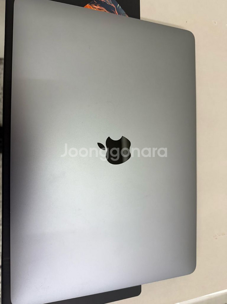 맥북에어 M1 스페이스그레이 256g 16g--0