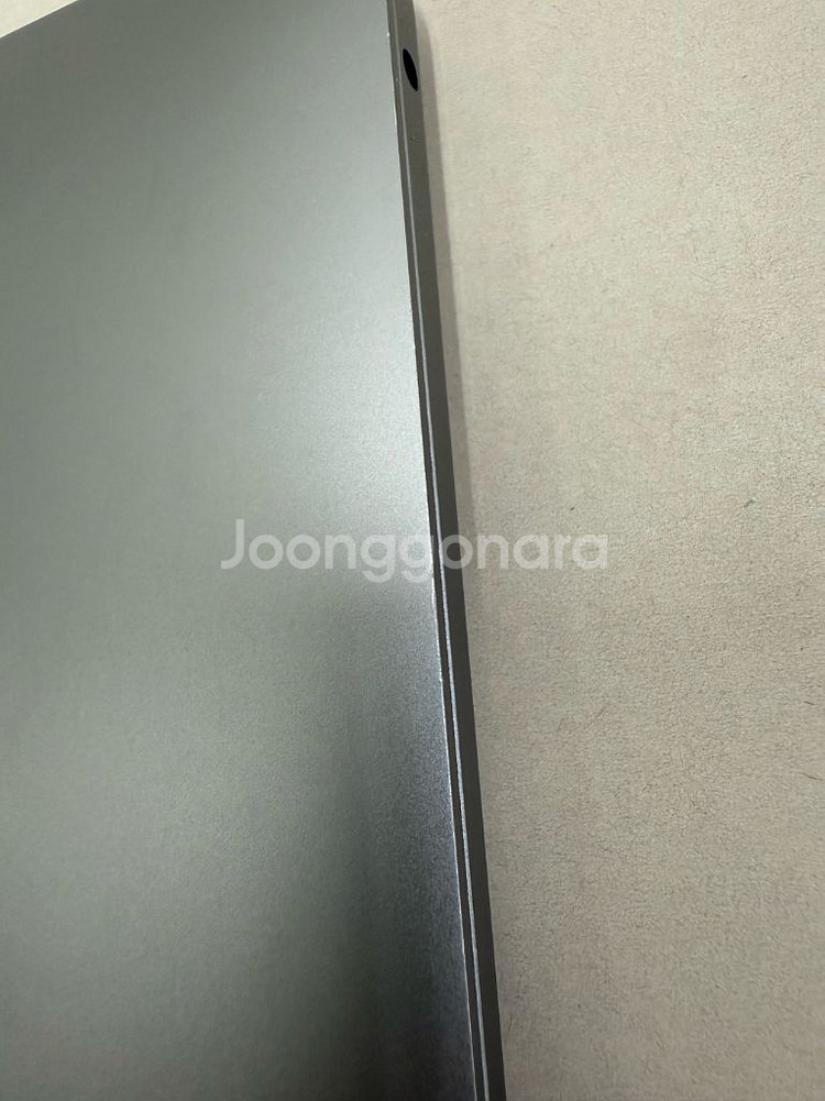 맥북에어 M1 스페이스그레이 256g 16g--1