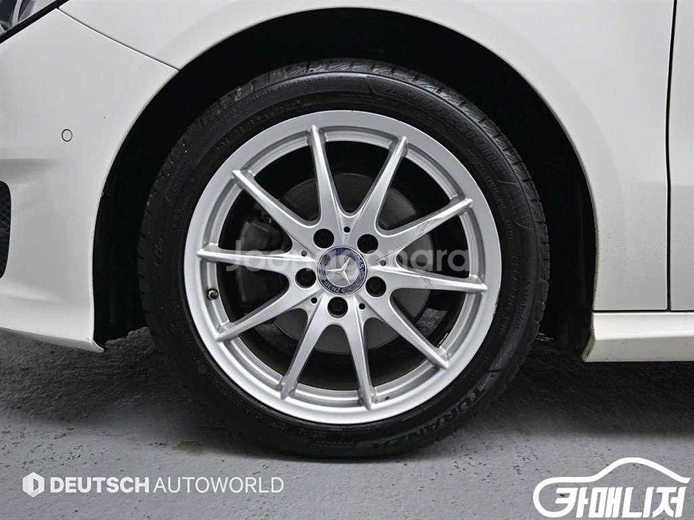 [벤츠]B클래스 (MY B) B200 d (5인승) #--4