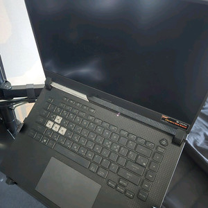 ASUS G513QY (5900hx, 6800M)