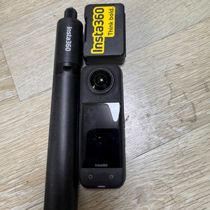 인스타360 x3