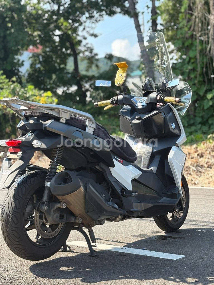 BMW C400X--5