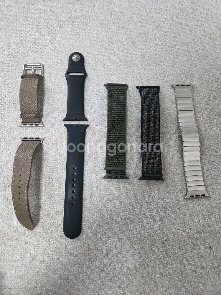 애플워치6 실버 알루미늄 케이스 40mm--4