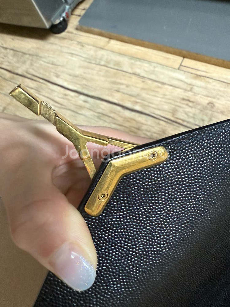 생로랑 카산드라 탑핸들 크로스백--4