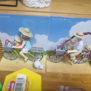 짱구 피규어 팝니다.