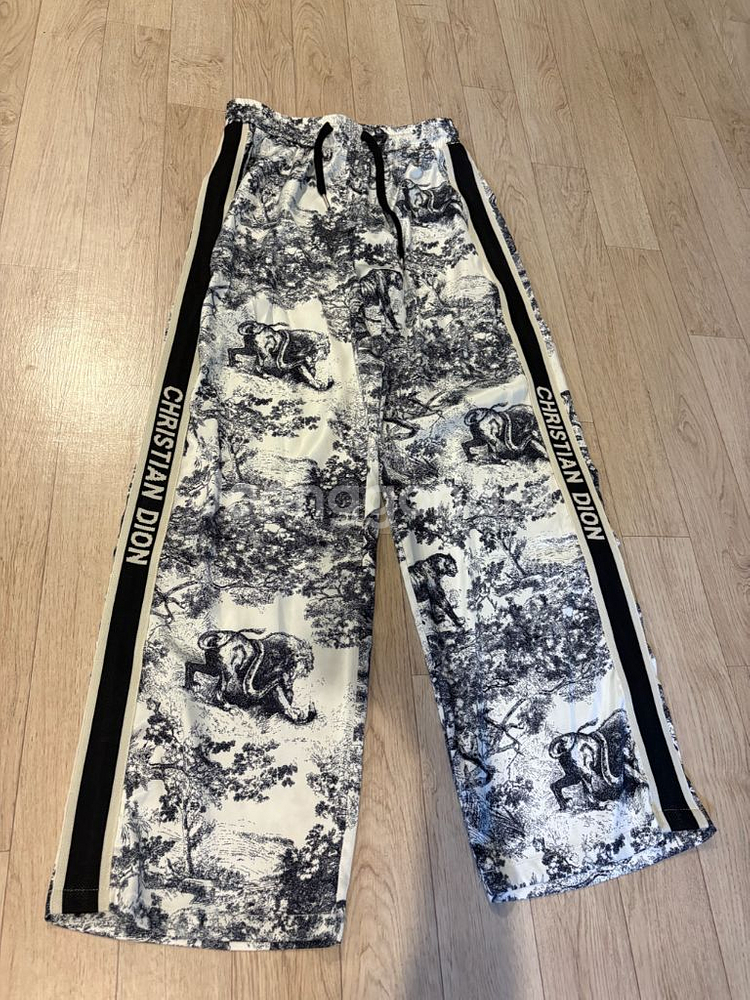 수입의류 크리스챤 D 와이드팬츠--0