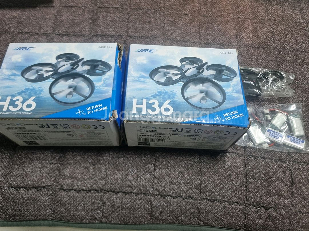 미니드론 jjrc h36 2대+추가배터리+멀티충전기--0