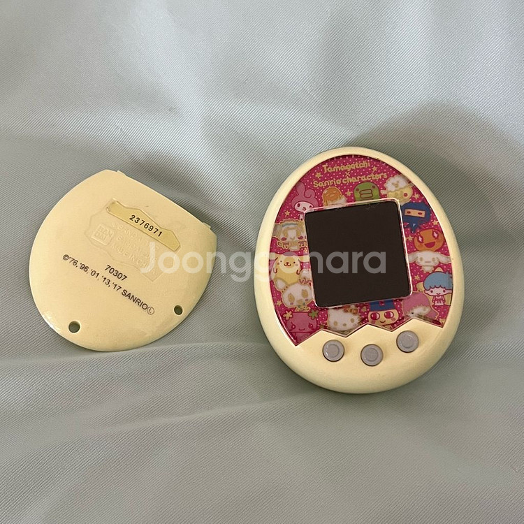 다마고치 믹스 산리오 옐로우--1