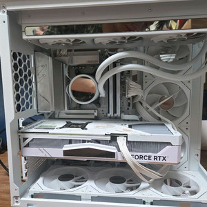 고사양 게이밍 컴퓨터 rtx4070ti super 용칸