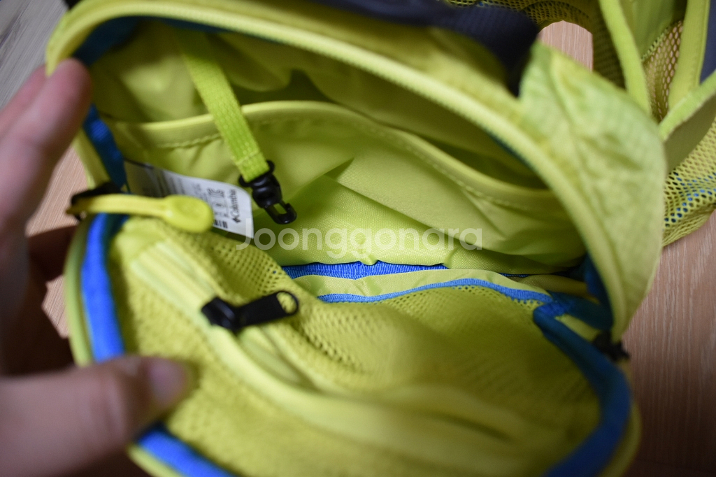 컬럼비아 힙색--2