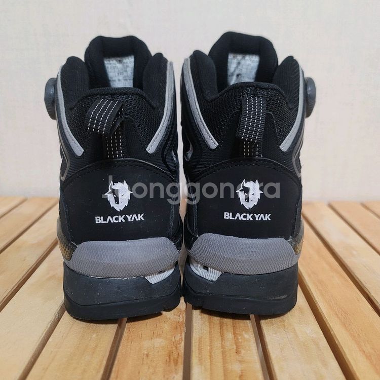 블랙야크 고어텍스 보아 등산화 235--5