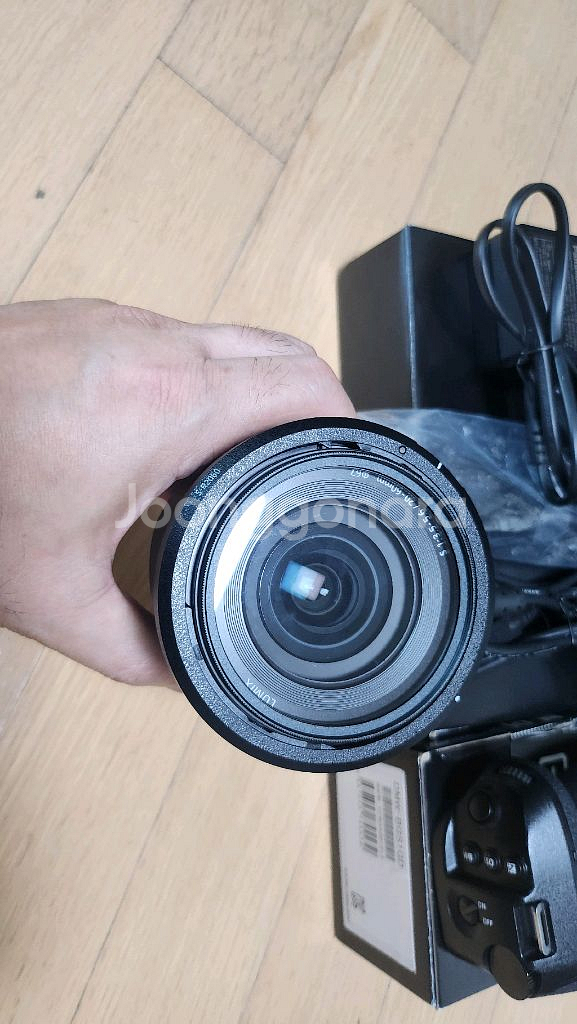 루믹스 S1 (Lumix DC-S1)/ S 2060렌즈--9