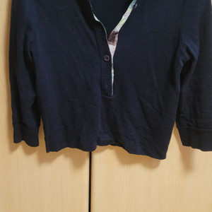 마인 실크배색 모 100 카라 니트