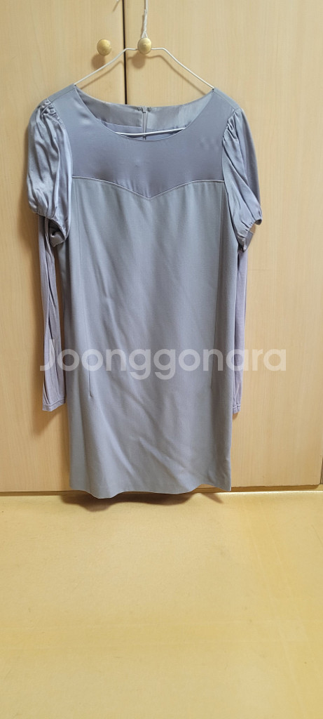 쥬크 회색 퍼프 소매 레이어드 원피스--0