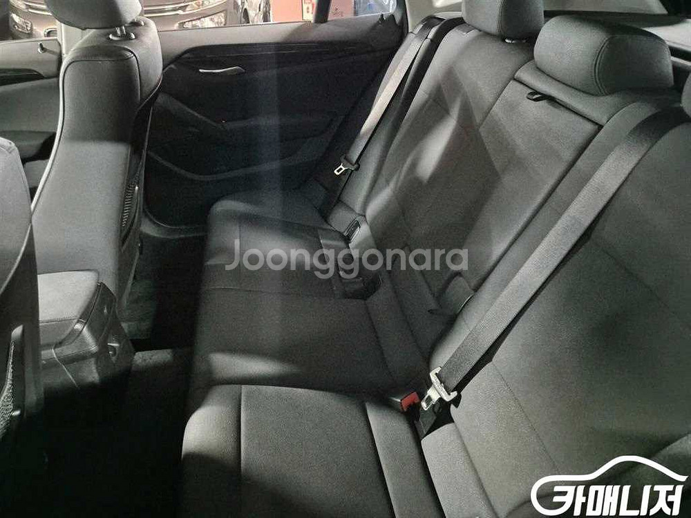 [BMW]X1 (E84) xDrive 20d 4WD (--6