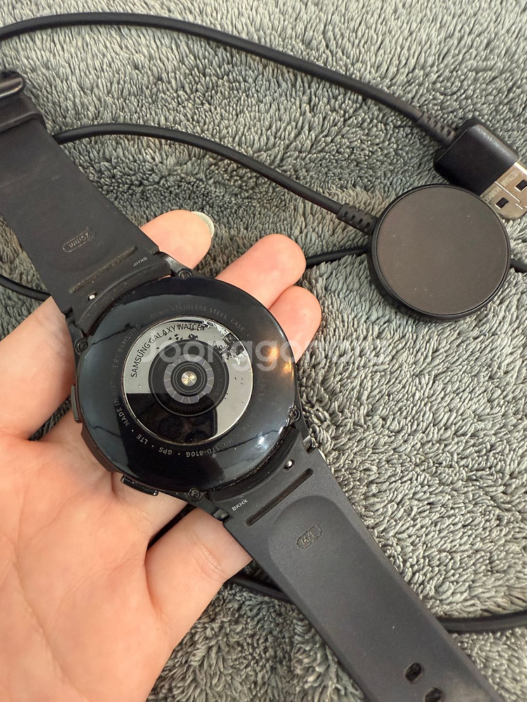 갤럭시워치4클래식 LTE 46mm 블랙 +충전기--4