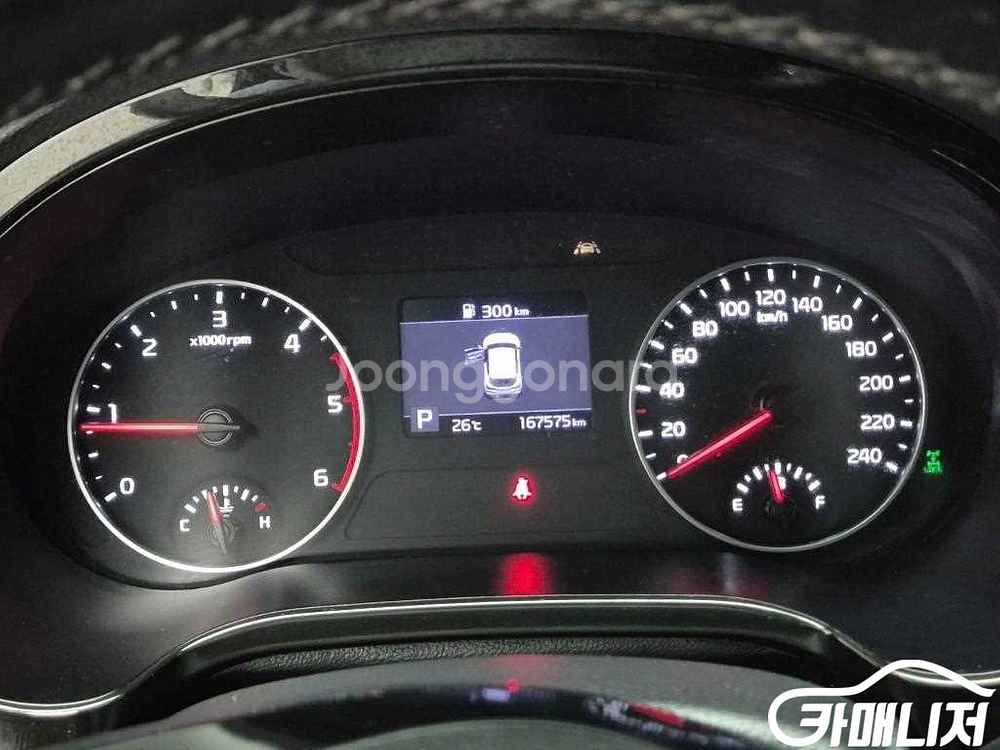 [기아]셀토스 디젤 1.6 4WD 트렌디 (5인승) #--5