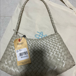 드래곤백 로잔나 펄