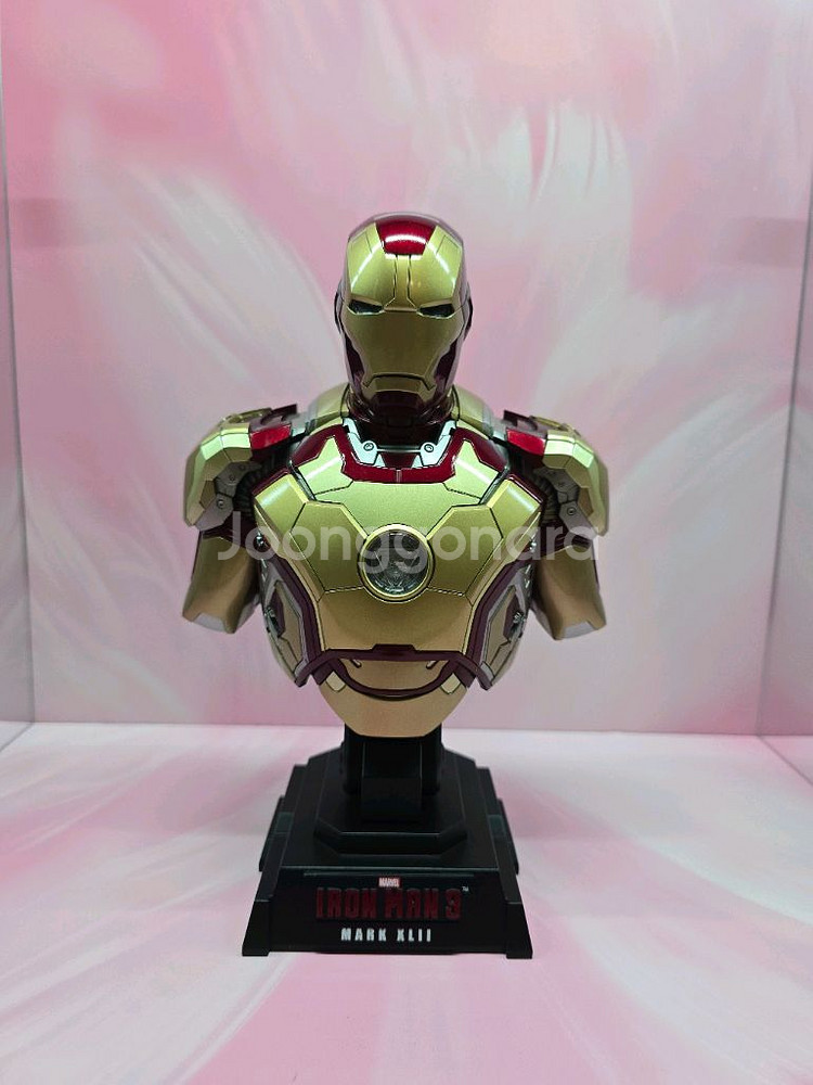 2[핫토이 1/4쿼터 아이언맨3 MK42버스트]23cm--2