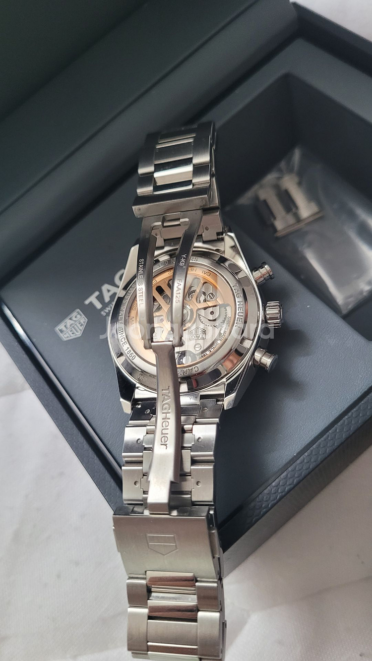 태그호이어 까레라 호이어02 크로노그래프 청판 42mm--2