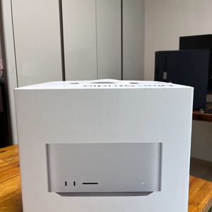 Mac Studio M2 Ultra