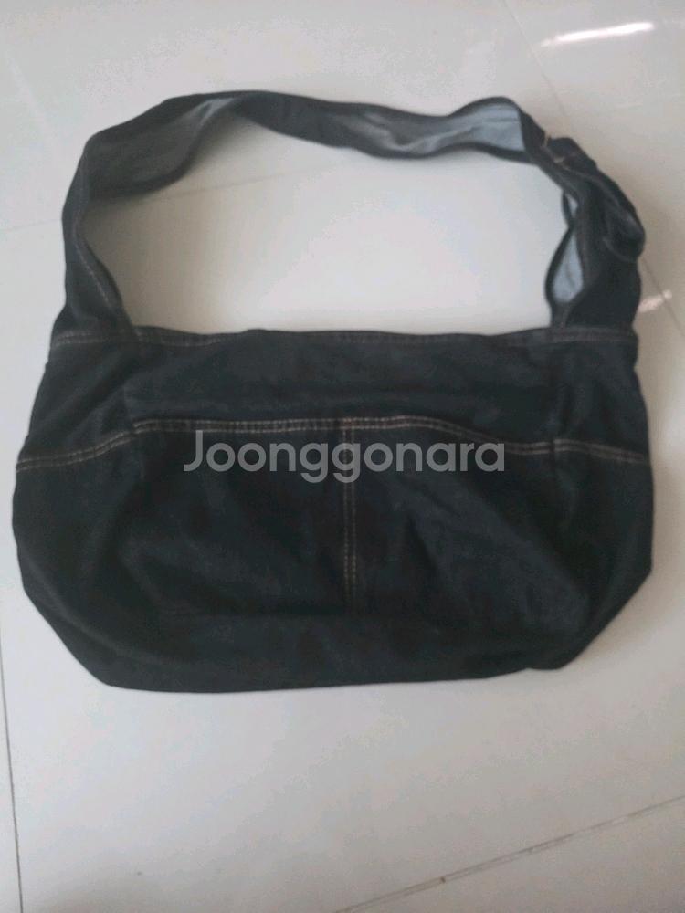 데님 에신저백팝니다--0