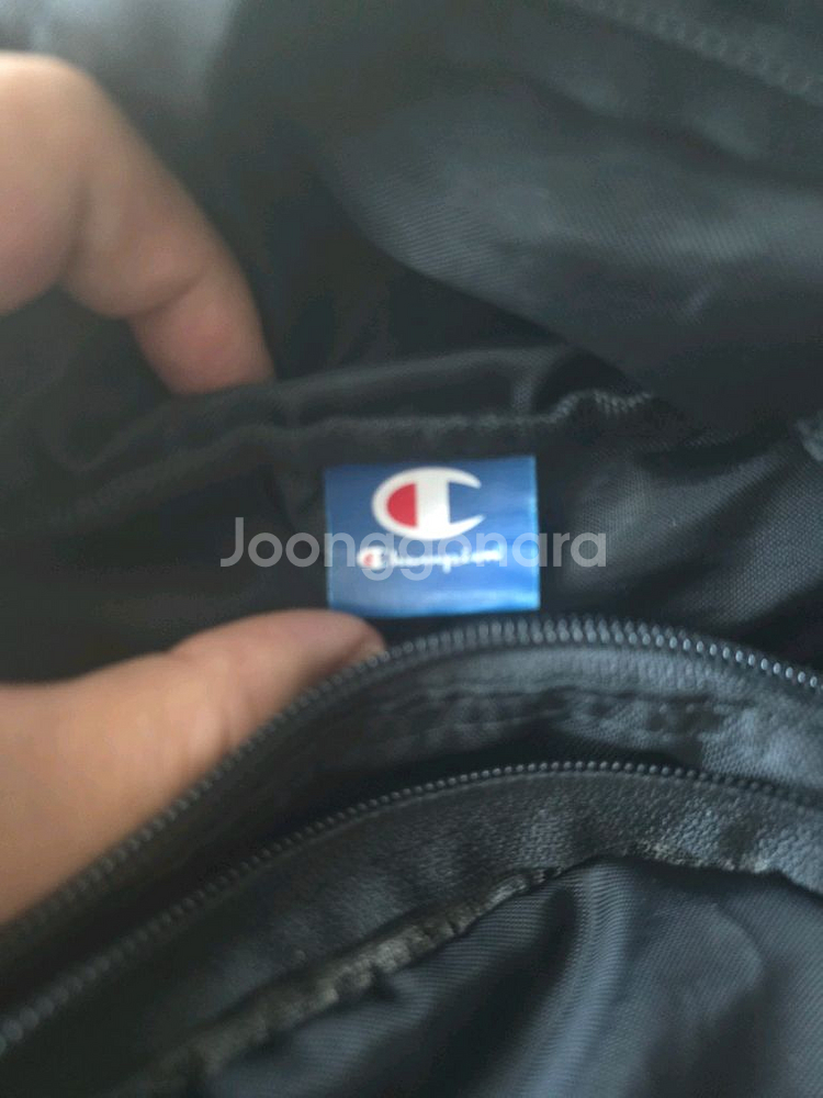 챔피온 검정 백팩팝니다--1