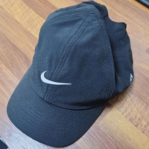 나이키 드라이핏 ADV 캡 (L/XL)