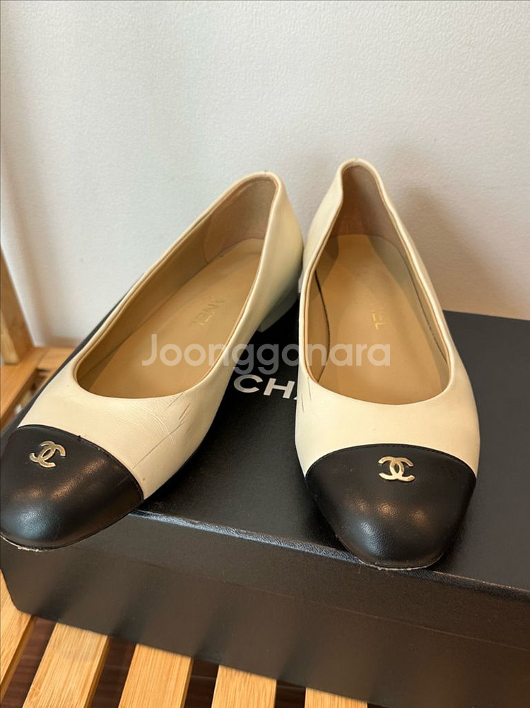 블랙화이트 투톤 플랫 37C--1