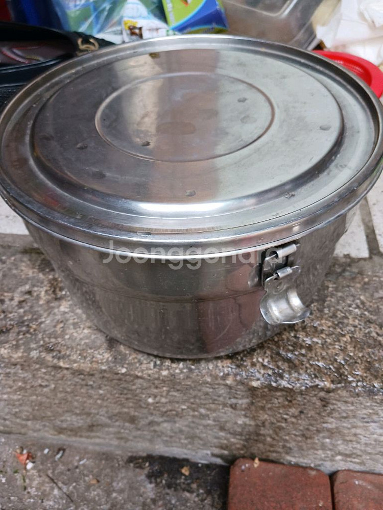 스텐 반찬통2개 ,,대형--2