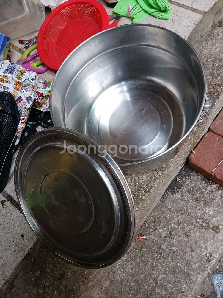 스텐 반찬통2개 ,,대형--1