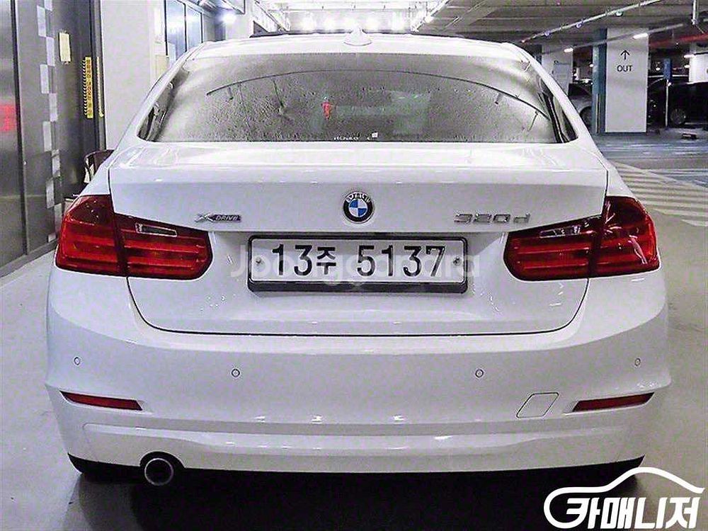 [BMW]3시리즈 (F30) 320d xDrive #앱--4