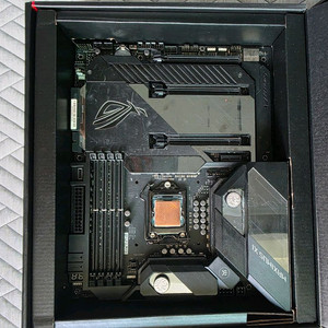 I9-9700KF(뚜따) 메인보드 램 팝니다