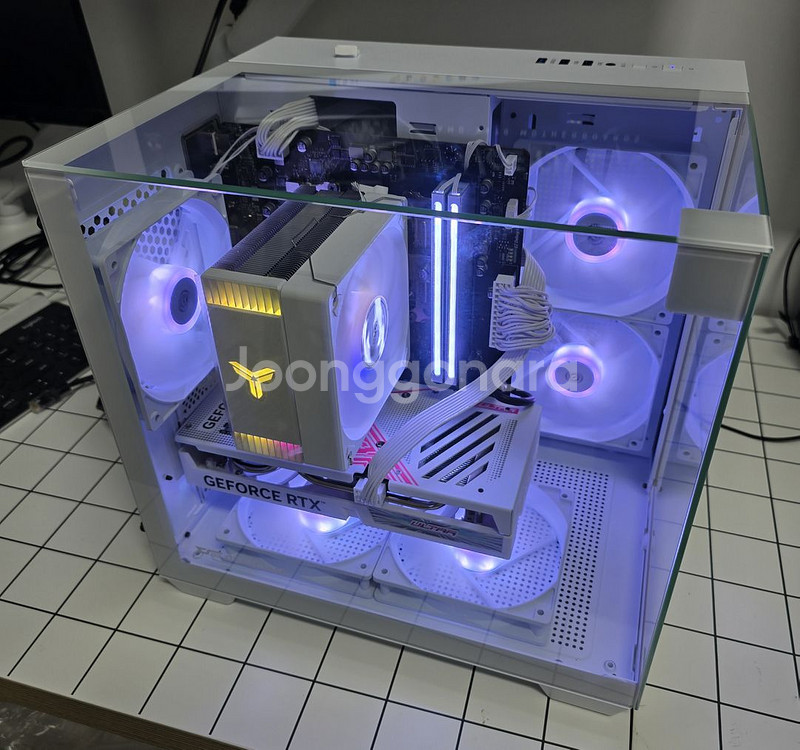 7500F, 5060ti 사각 큐브 화이트 어항PC--2