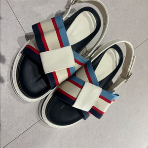 말로우 샌들 230